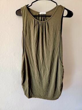 Ekouaer Medium Breastfeeding/nursing Scoop Neck Tank Top